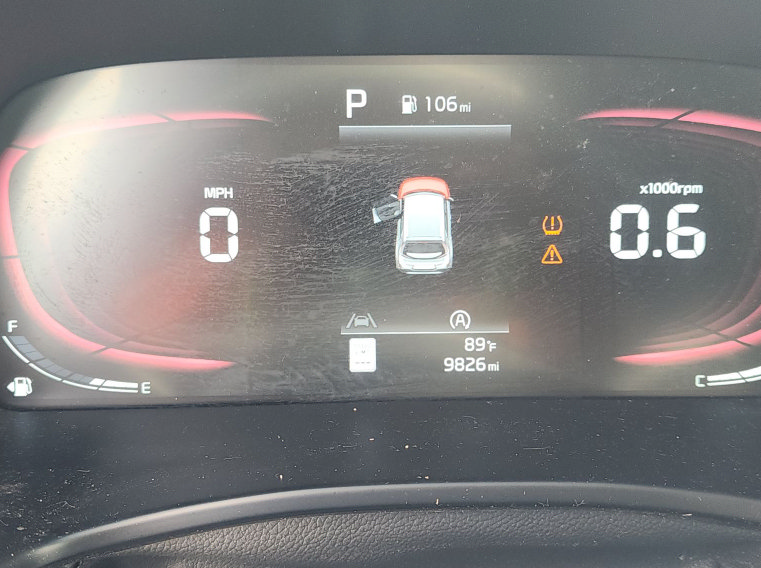 Used 2025 Kia Soul LX FWD image 6