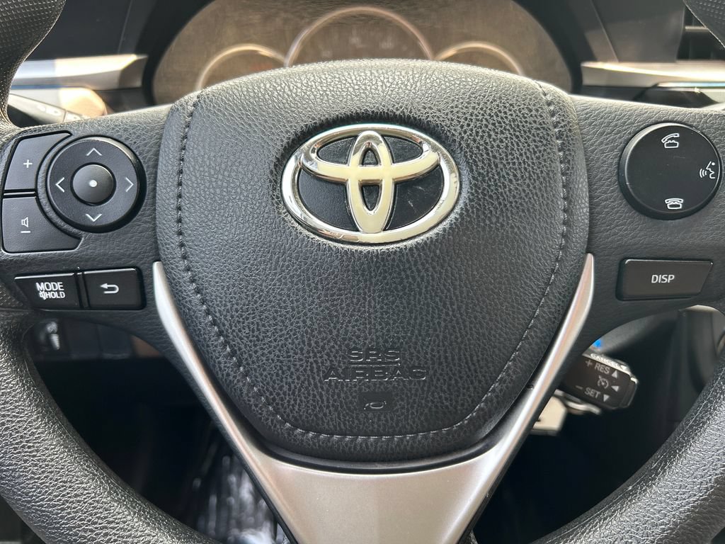 Used 2015 Toyota Corolla LE FWD image 8