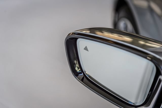 Used 2018 BMW 540i w/ M Sport Package RWD image 48