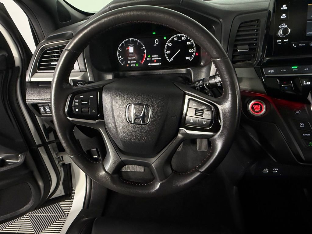 Used 2025 Honda Odyssey Sport-L image 16