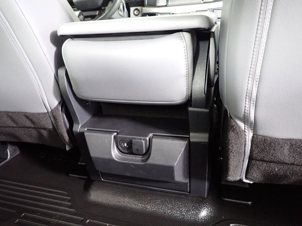 Used 2025 Ford F350 XL w/ Snow Plow Prep Package image 43