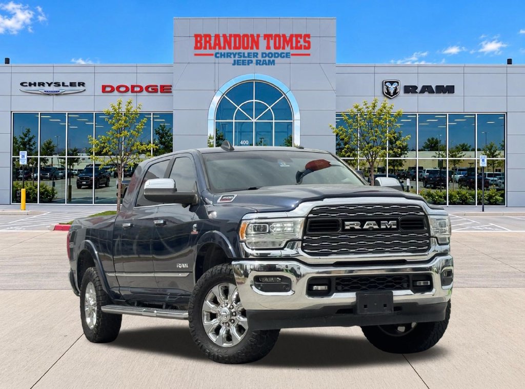 Used 2022 RAM 3500 Limited AWD/4WD image 1
