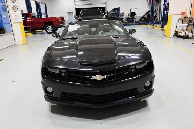 Used 2011 Chevrolet Camaro SS image 3