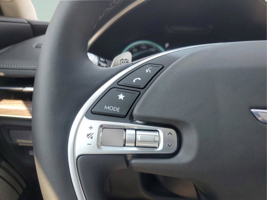 New 2023 Genesis Electrified G80 image 9