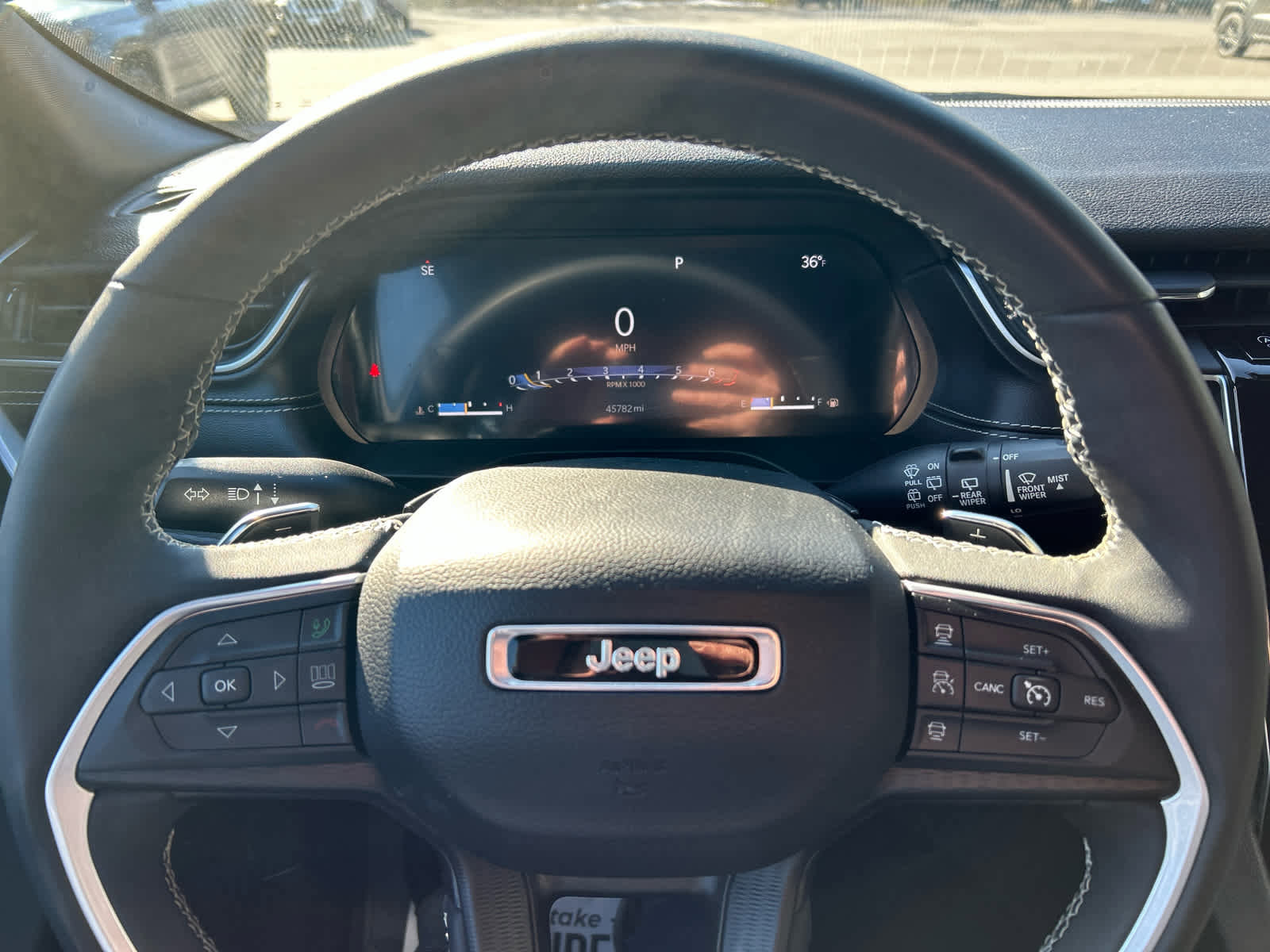 Used 2023 Jeep Grand Cherokee Altitude AWD/4WD image 22