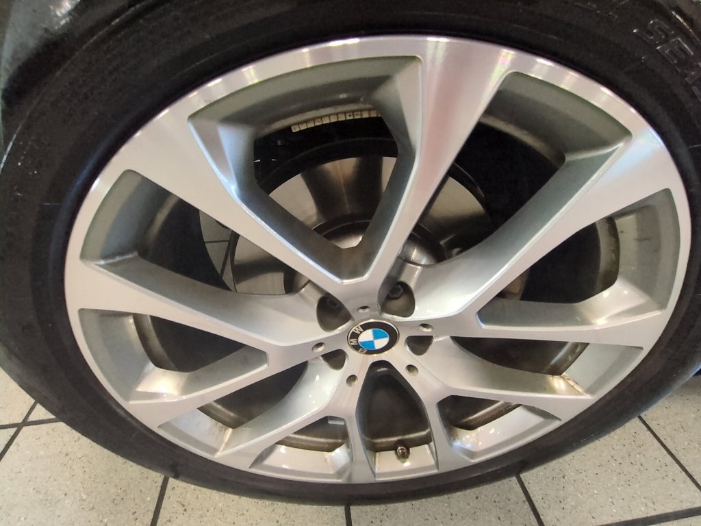 Used 2026 BMW X5 sDrive40i RWD image 26