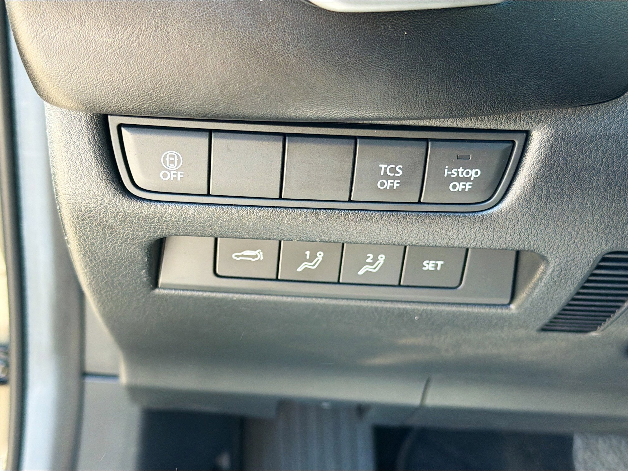 Certified 2025 MAZDA CX-50 AWD 2.5 Turbo w/ Cargo Package image 35