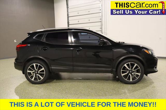 Used 2017 Nissan Rogue Sport SL FWD image 9