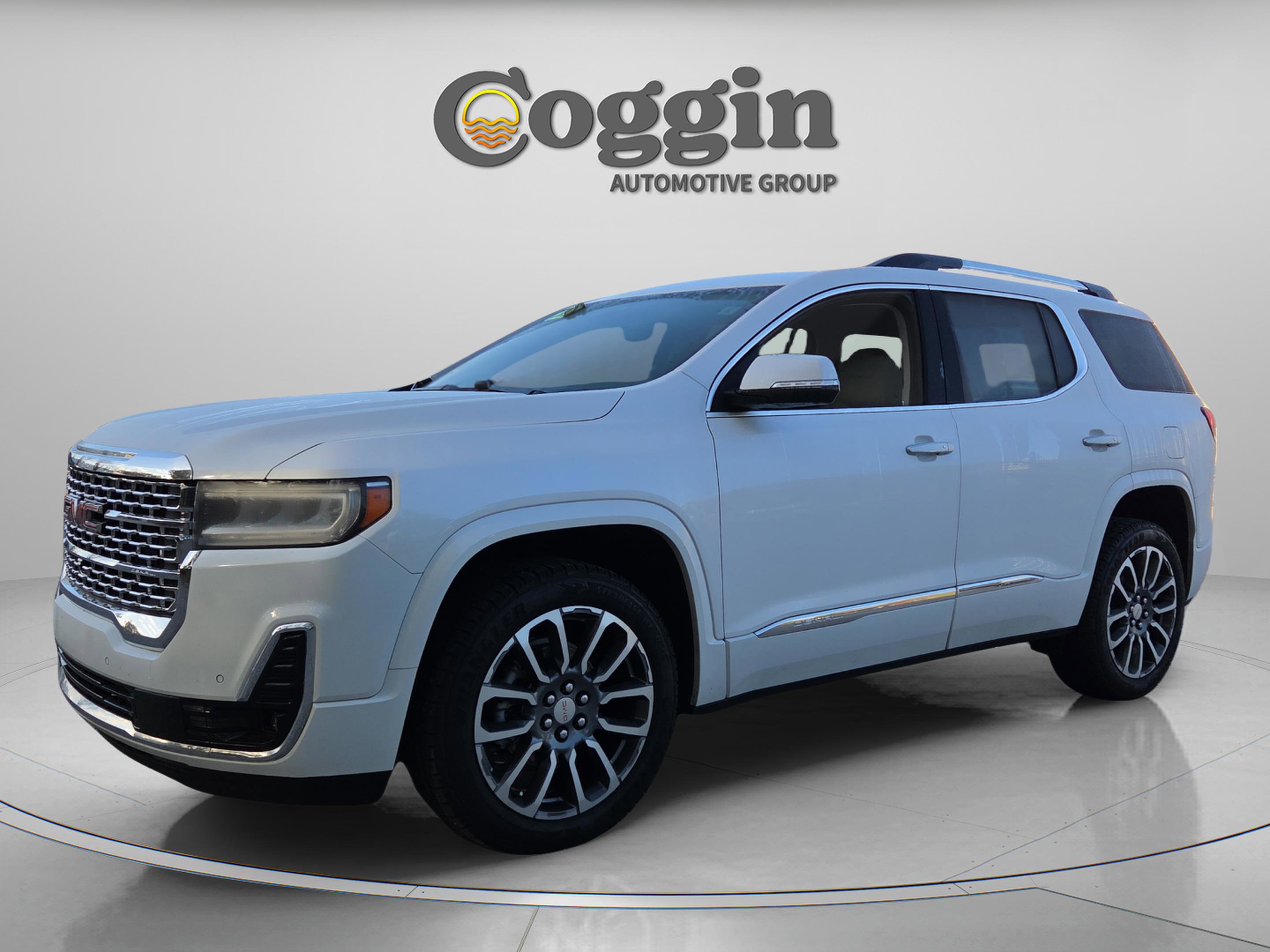 Used 2021 GMC Acadia Denali w/ Denali Technology Package image 1