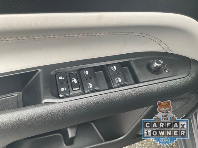 Used 2022 Jeep Compass Limited image 11