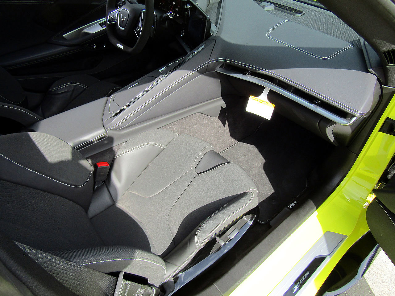 Used 2024 Chevrolet Corvette Z06 image 13