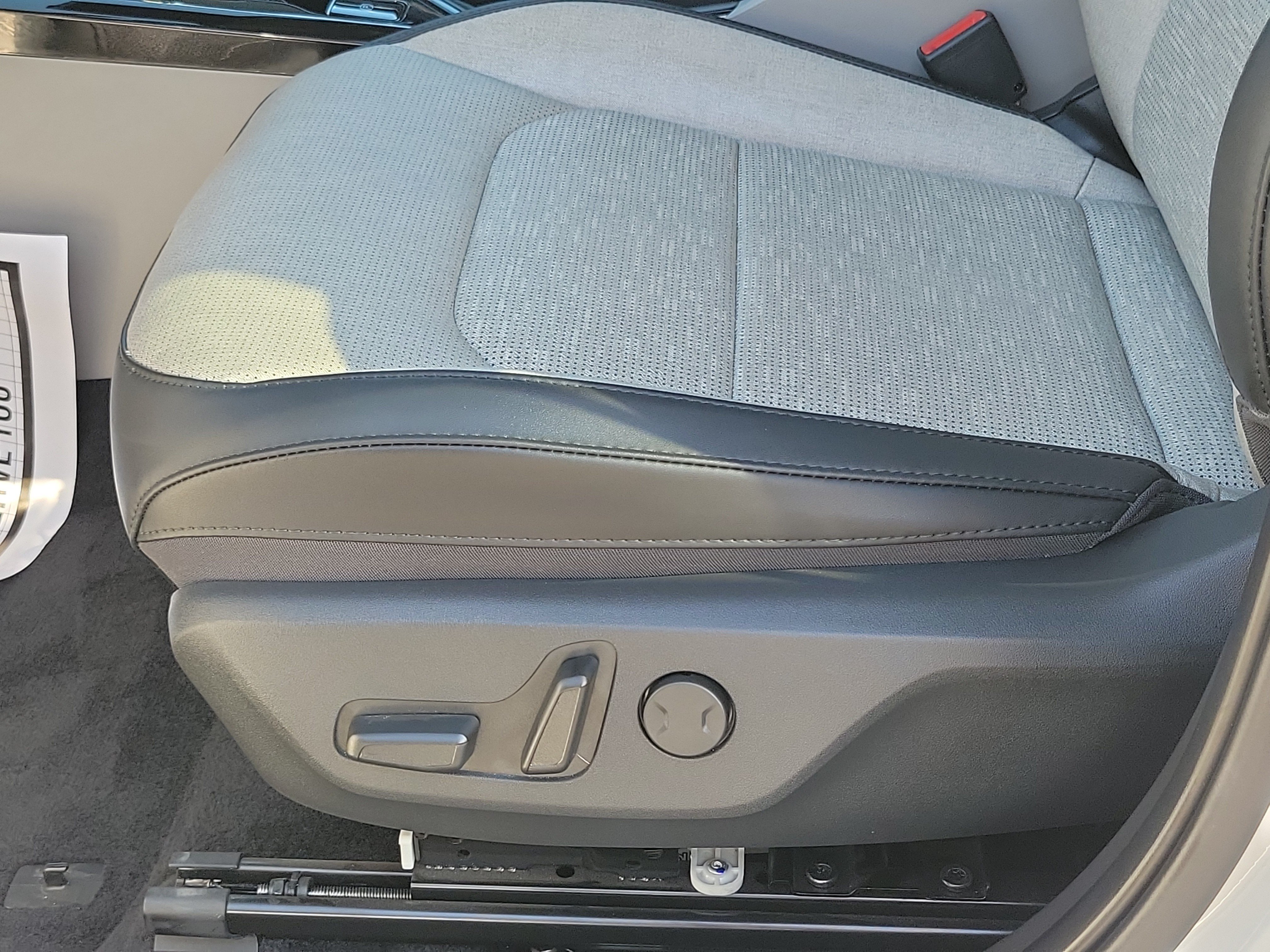 Used 2024 Kia Niro Wave w/ Wave Preserve Package FWD image 21