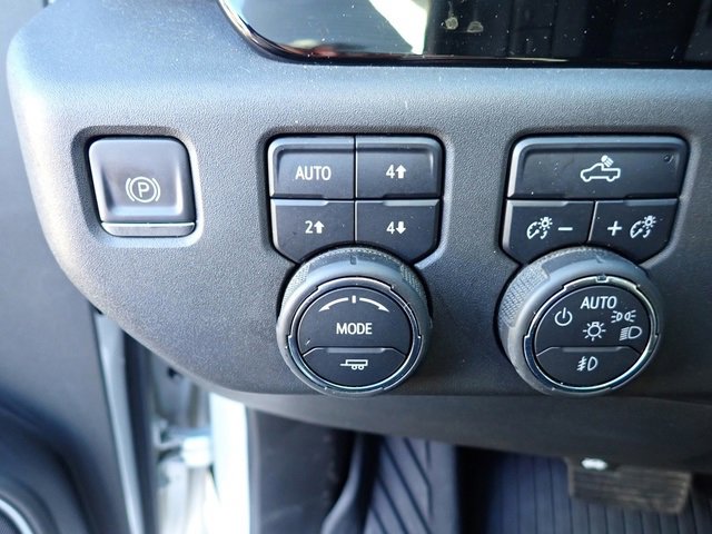 Used 2022 Chevrolet Silverado 1500 LT Trail Boss image 22