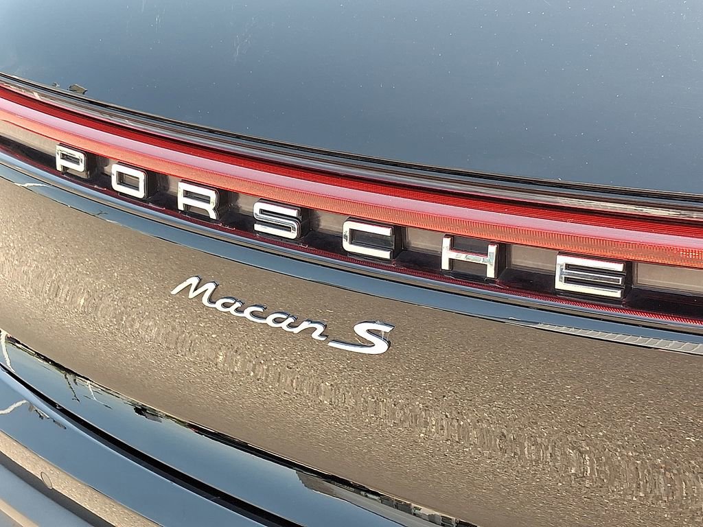 Used 2023 Porsche Macan S AWD/4WD image 33