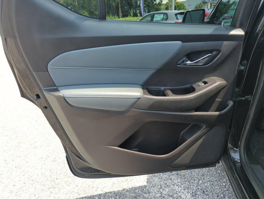 Used 2019 Chevrolet Traverse Premier w/ Driver Confidence II Package FWD image 30