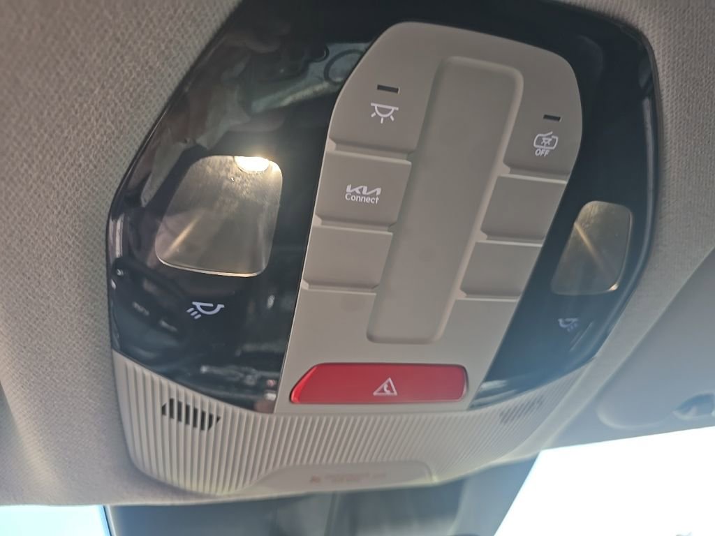 Certified 2025 Kia K4 EX image 22