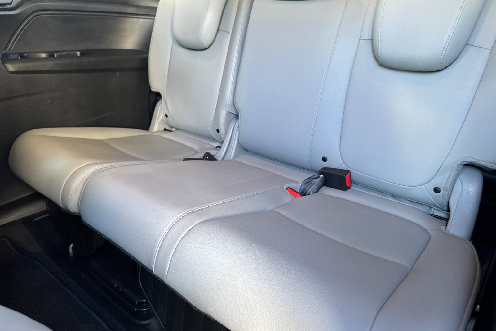 Used 2019 Honda Odyssey Elite image 13