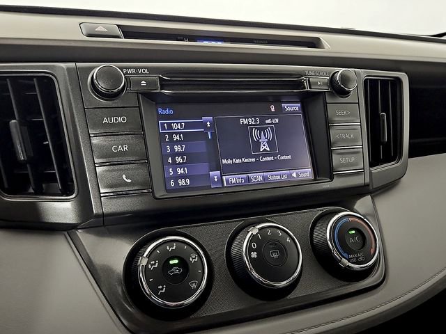 Used 2014 Toyota RAV4 LE FWD image 16