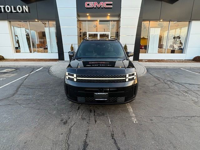 Used 2025 Hyundai Santa Fe Calligraphy image 9