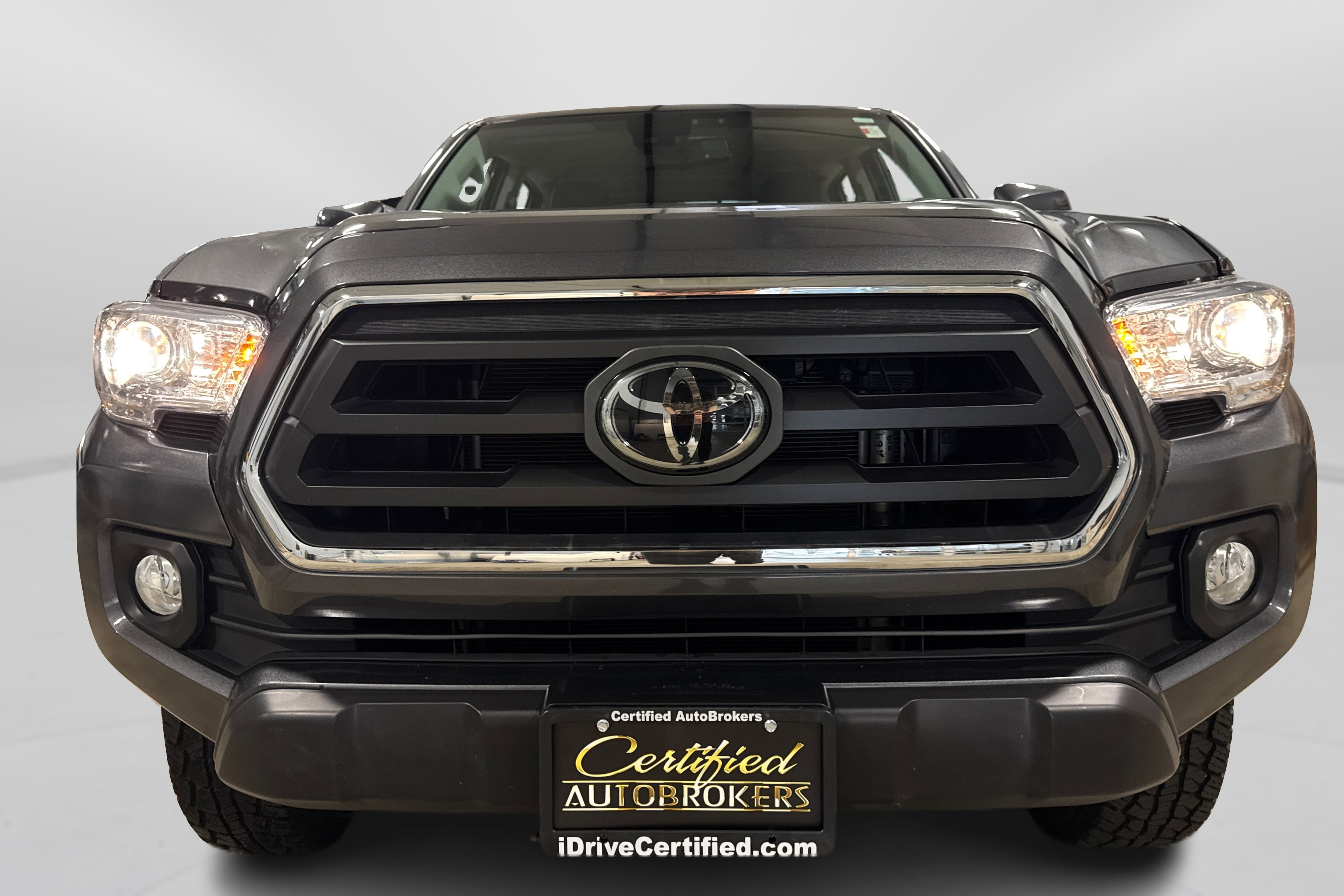 Used 2022 Toyota Tacoma SR5 image 10