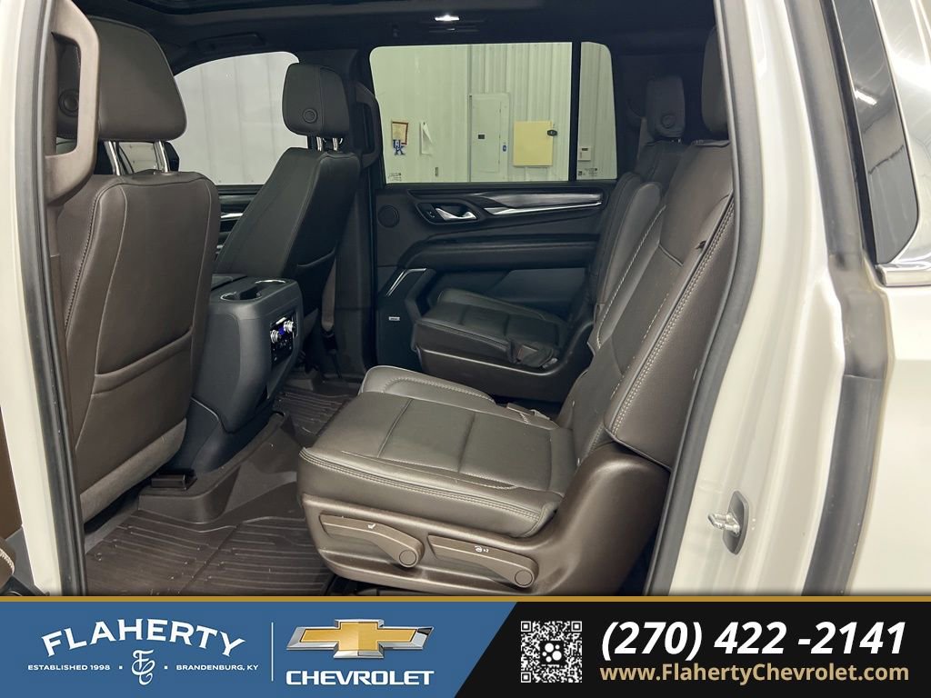 Used 2023 GMC Yukon XL Denali image 11