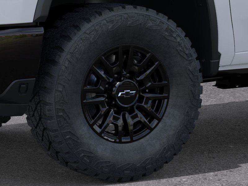 New 2026 Chevrolet Silverado 2500 ZR2 w/ LPO, Dark Essentials Package AWD/4WD image 9