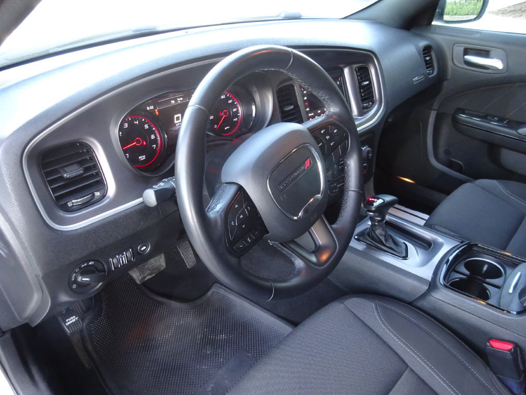 Used 2021 Dodge Charger SXT w/ Blacktop Package RWD image 11