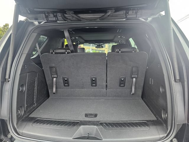 Used 2023 GMC Yukon SLT RWD image 13