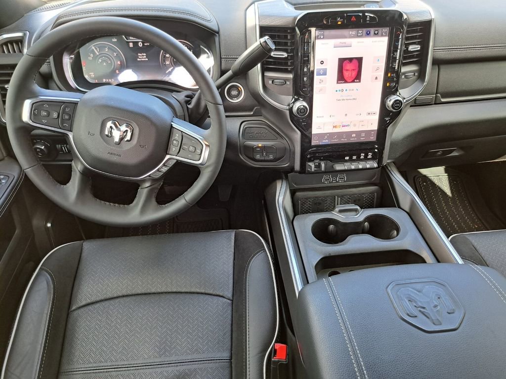 Used 2025 RAM 2500 Laramie w/ Night Edition image 19