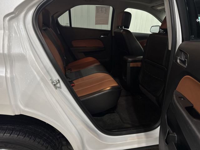 Used 2016 Chevrolet Equinox LTZ w/ Enhanced Convenience Package image 23