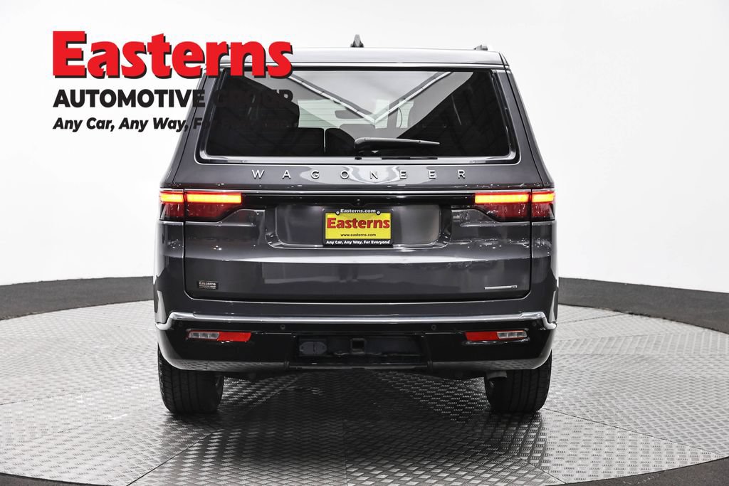 Used 2024 Jeep Wagoneer Series II AWD/4WD image 6