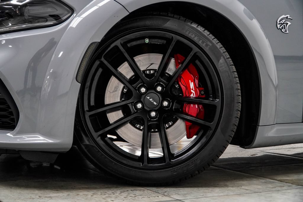 Used 2022 Dodge Charger SRT Hellcat w/ Harman/Kardon Audio Group RWD image 6