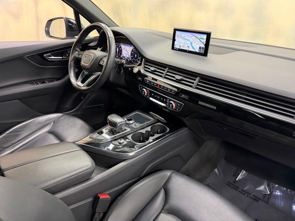 Used 2019 Audi Q7 3.0T Prestige AWD/4WD image 27