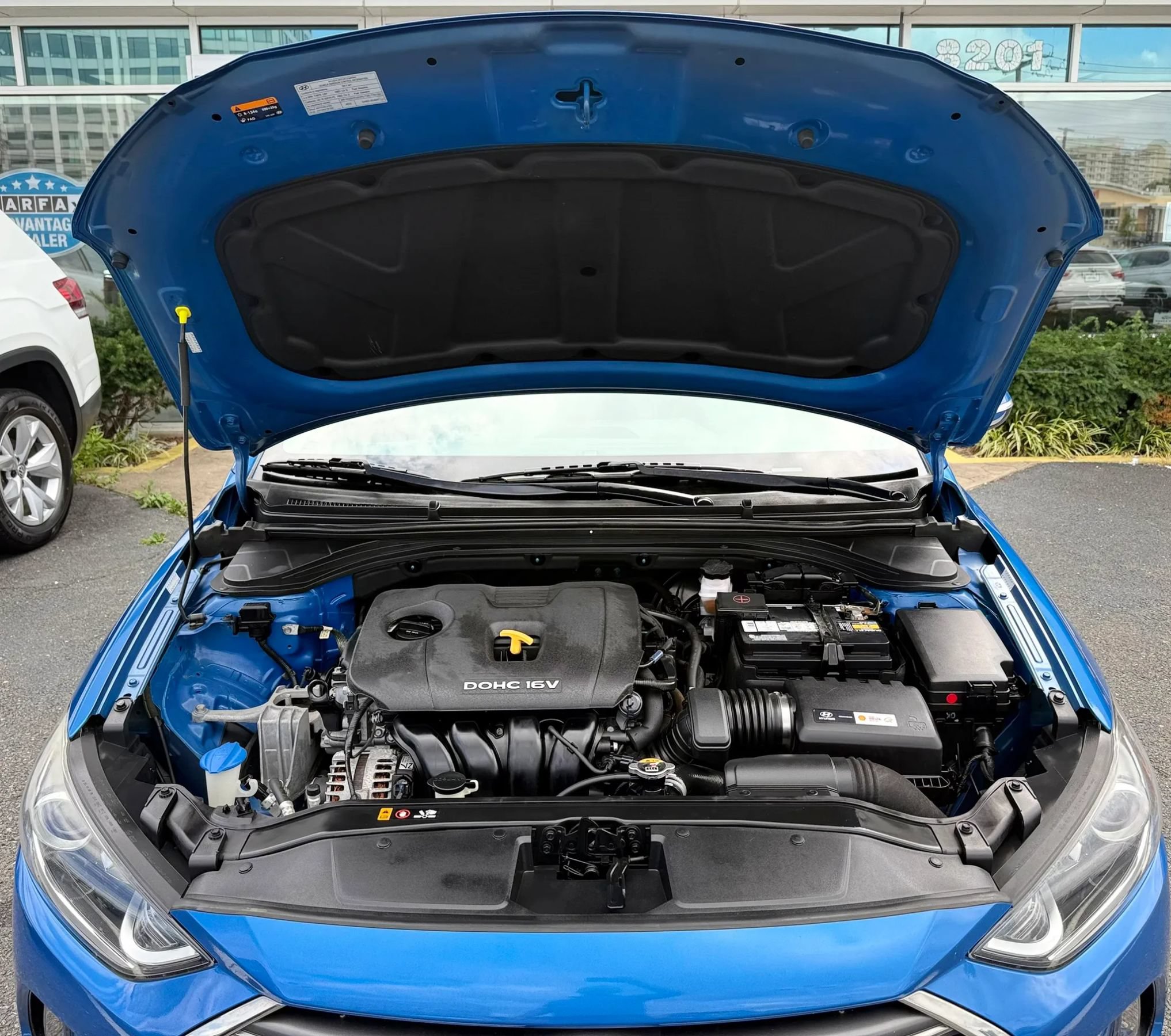 Used 2017 Hyundai Elantra Limited w/ Limited Ultimate Package 05 FWD image 36