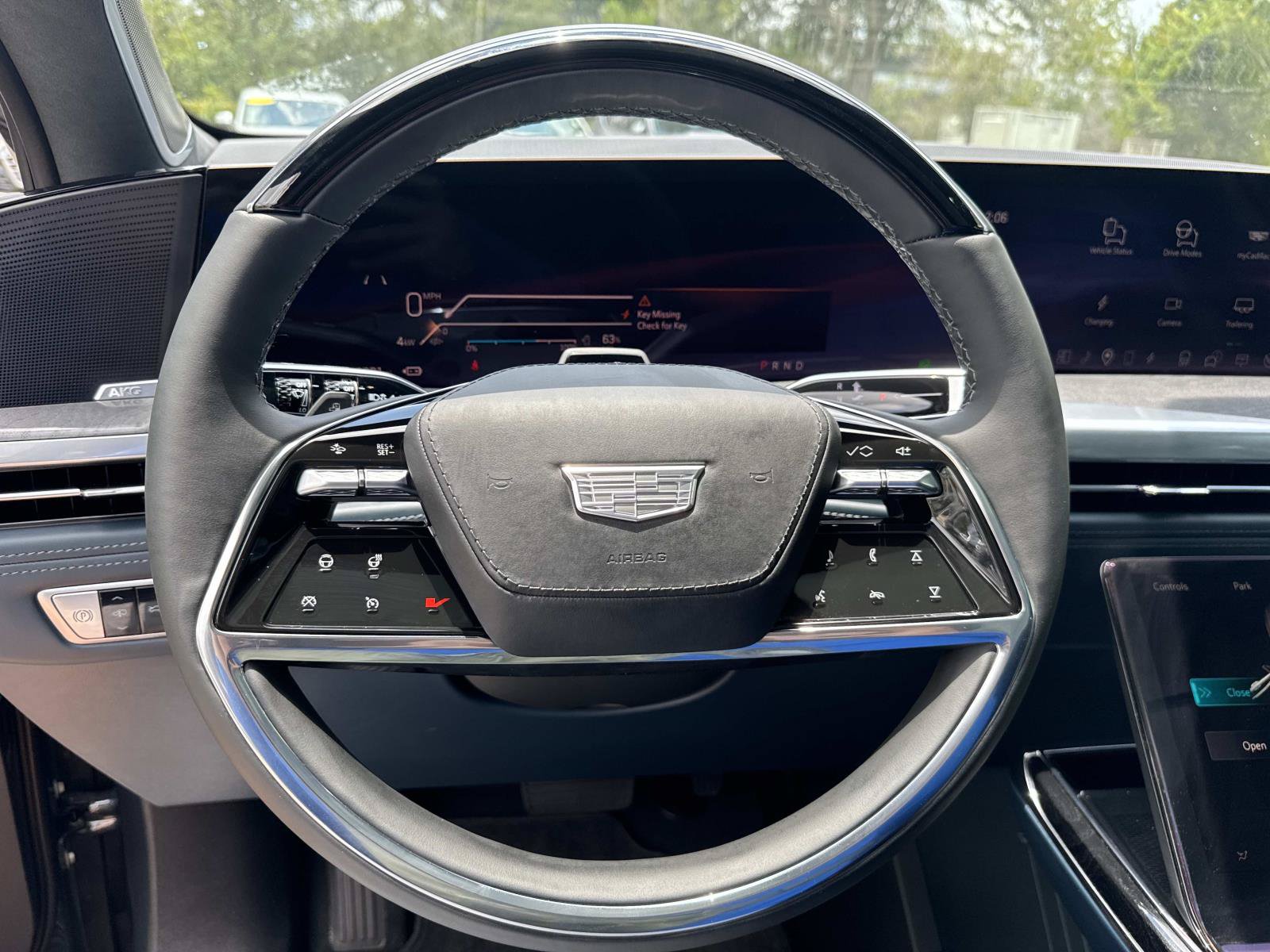 Certified 2026 Cadillac Escalade IQ Luxury 2 AWD/4WD image 15
