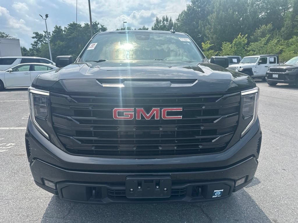 Used 2023 GMC Sierra 1500 Elevation AWD/4WD image 2