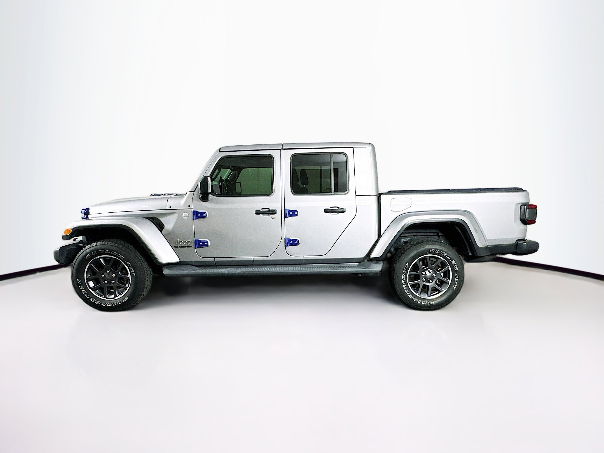 Used 2020 Jeep Gladiator Overland image 4