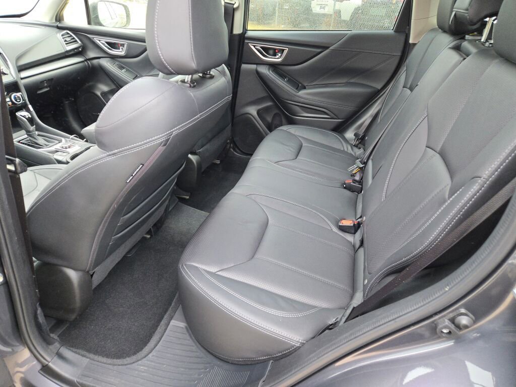 Used 2021 Subaru Forester Limited w/ Popular Package #3 image 18