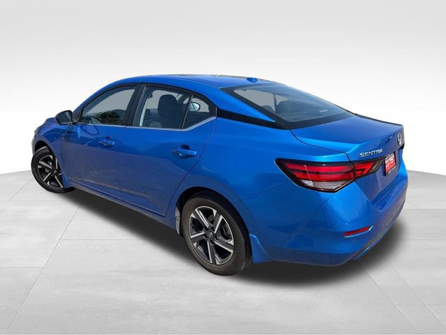 Certified 2025 Nissan Sentra SV FWD image 6