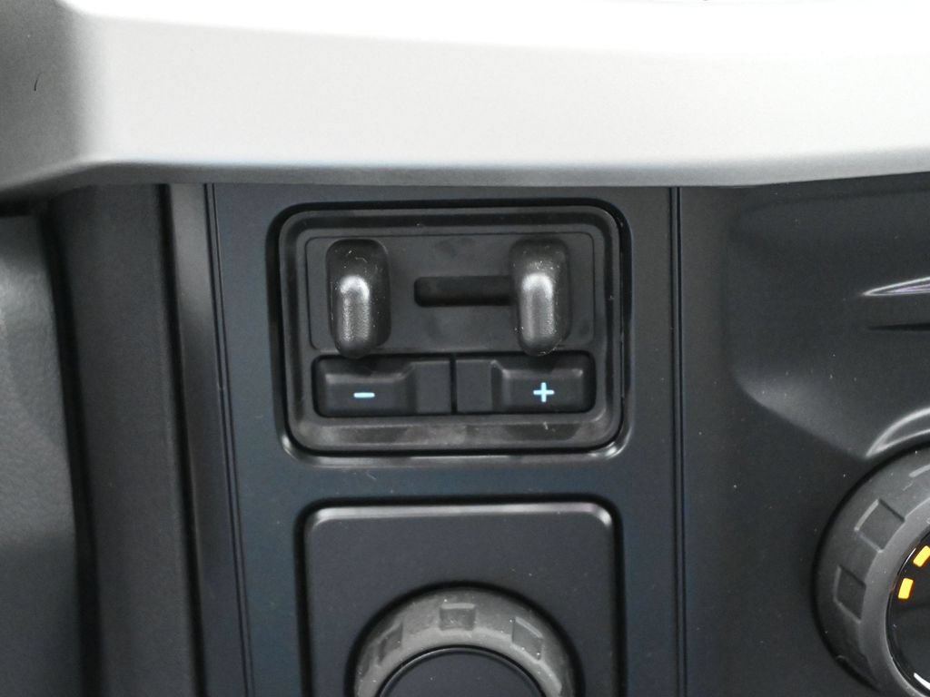New 2026 Ford F550 2WD Regular Cab Super Duty image 22