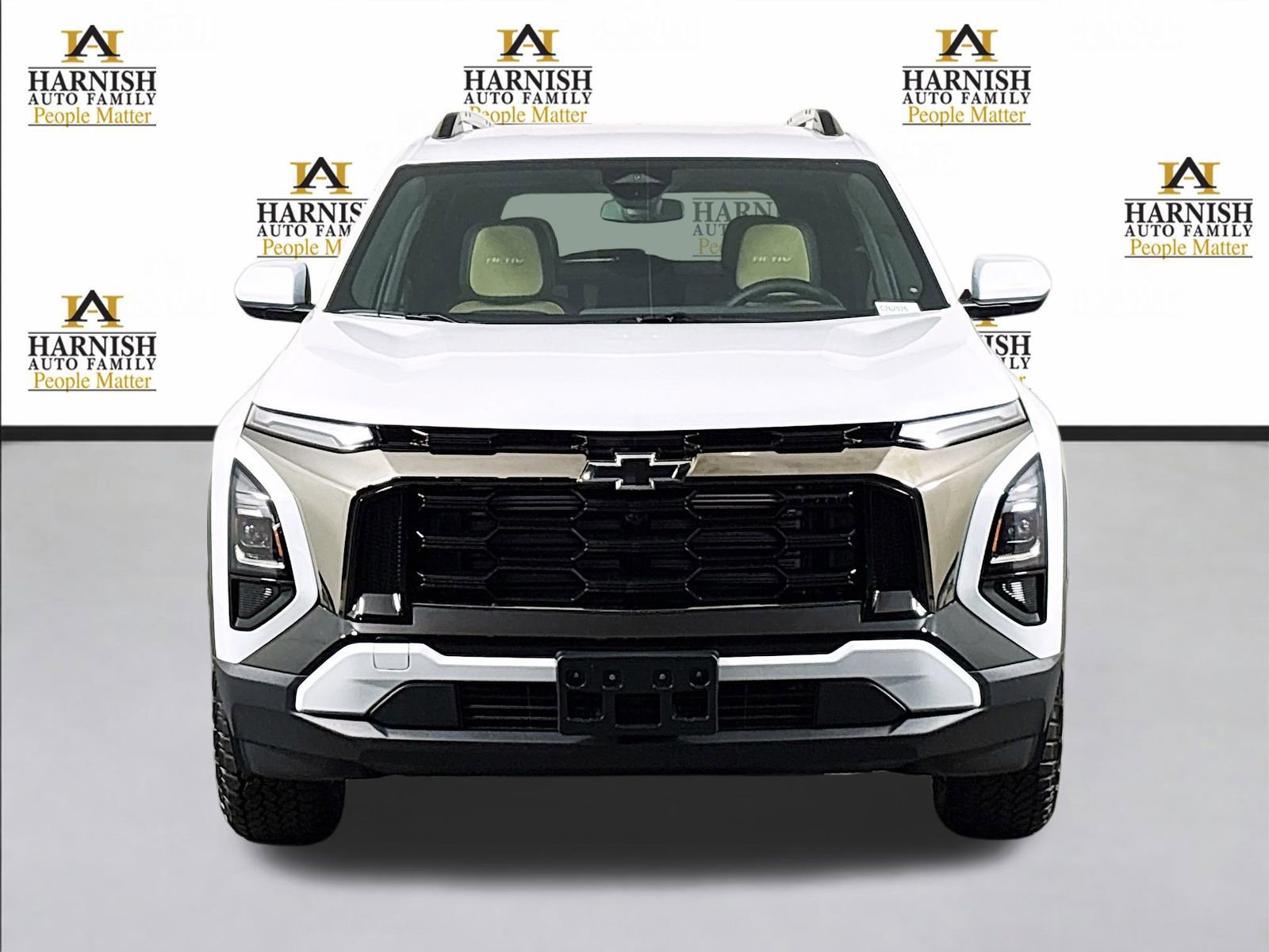 New 2026 Chevrolet Equinox ACTIV AWD/4WD image 2