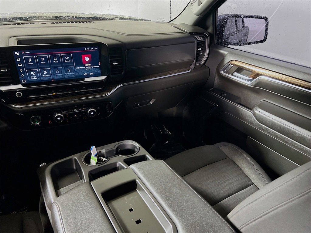 Used 2024 GMC Sierra 1500 Elevation image 20