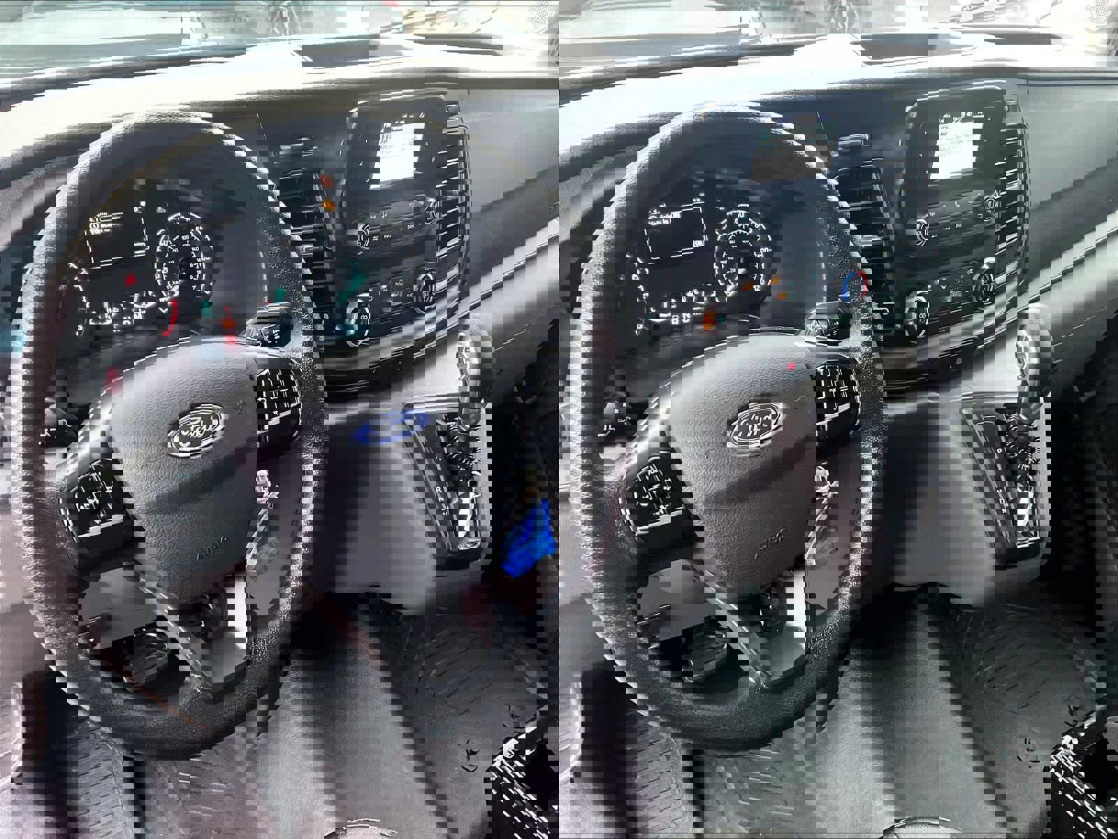 Used 2022 Ford Transit 350 DRW image 16