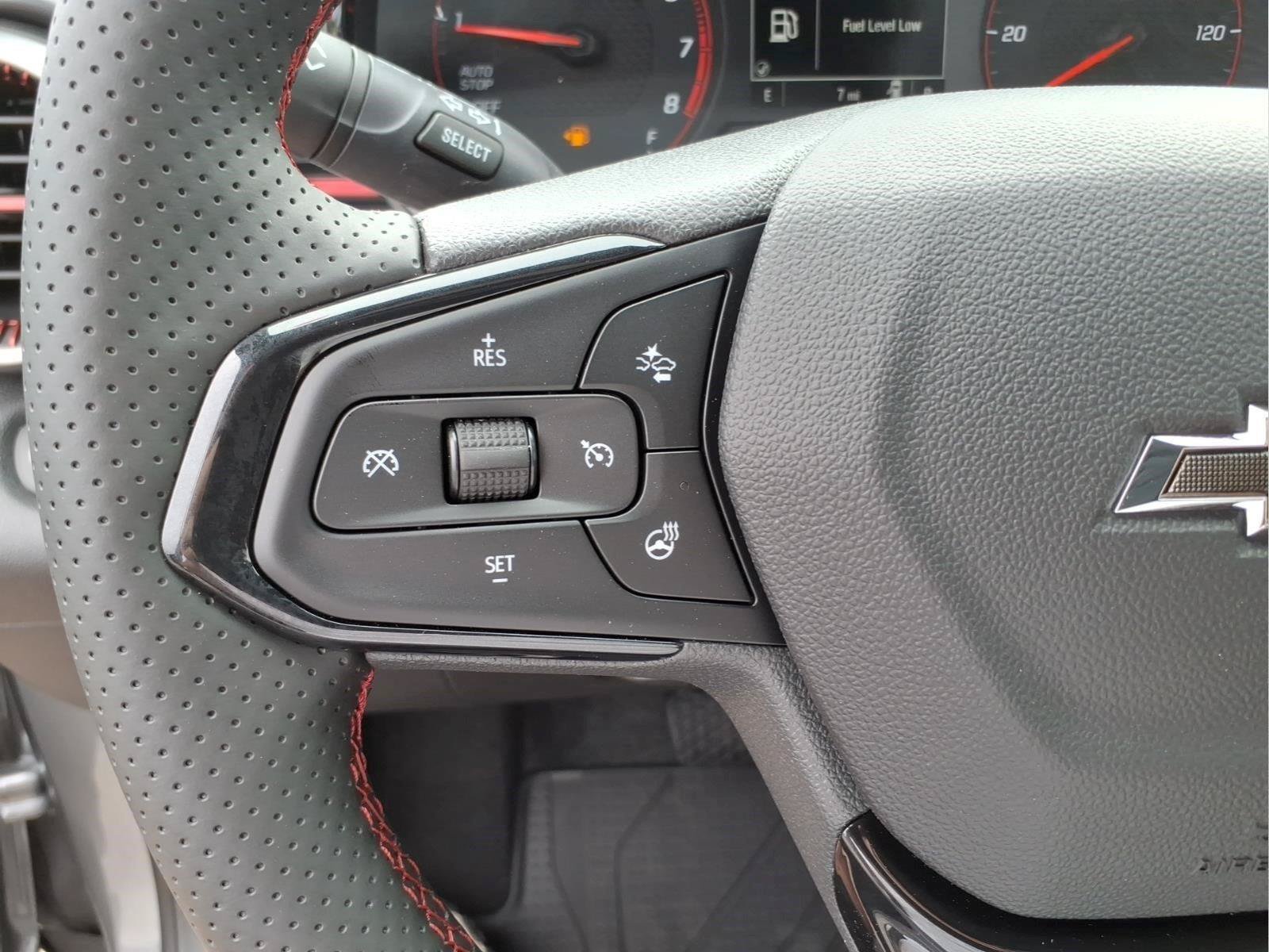 New 2026 Chevrolet Trax RS w/ Sunroof Package FWD image 19