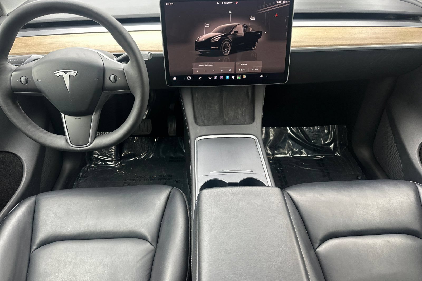 Used 2022 Tesla Model Y Long Range AWD/4WD image 16