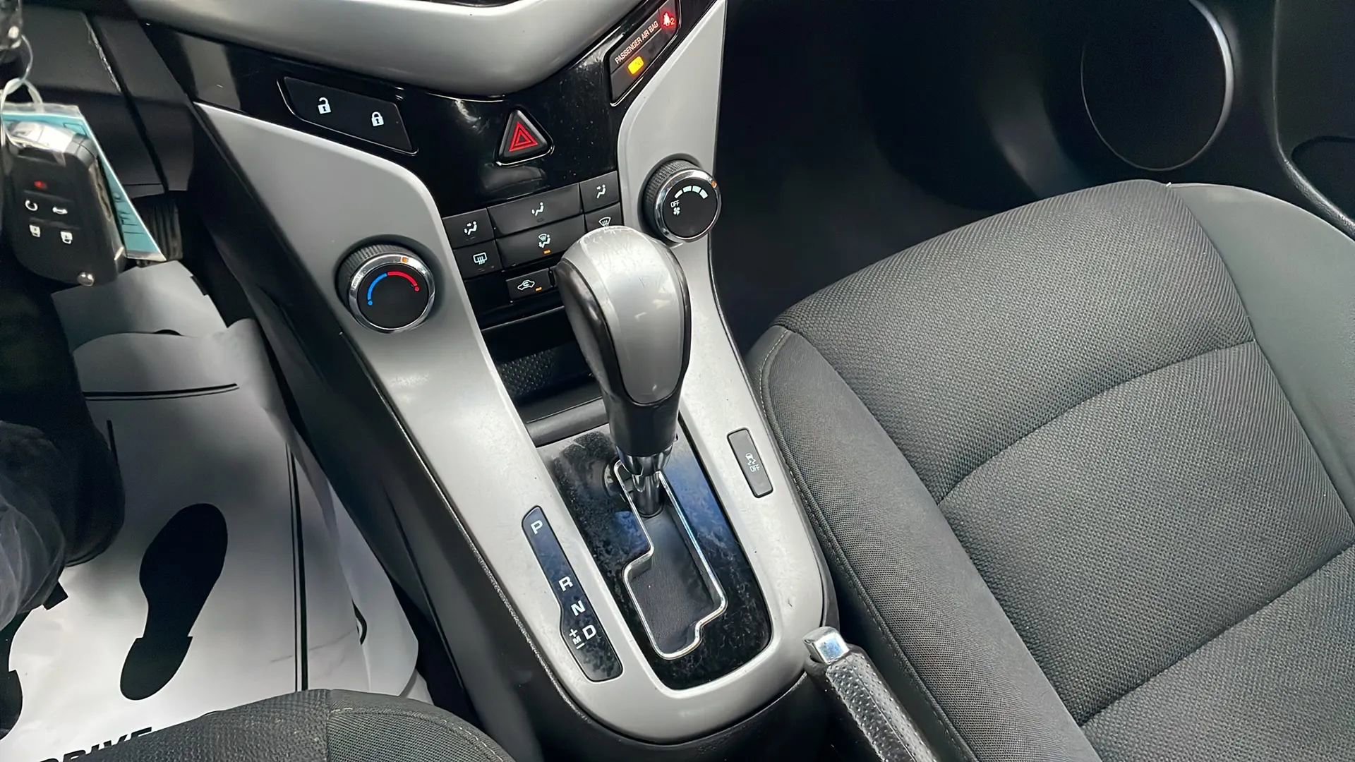 Used 2012 Chevrolet Cruze LT image 21