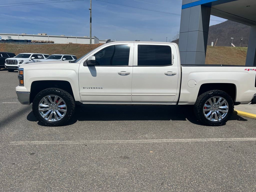 Used 2015 Chevrolet Silverado 1500 LT w/ LT Convenience Package image 2