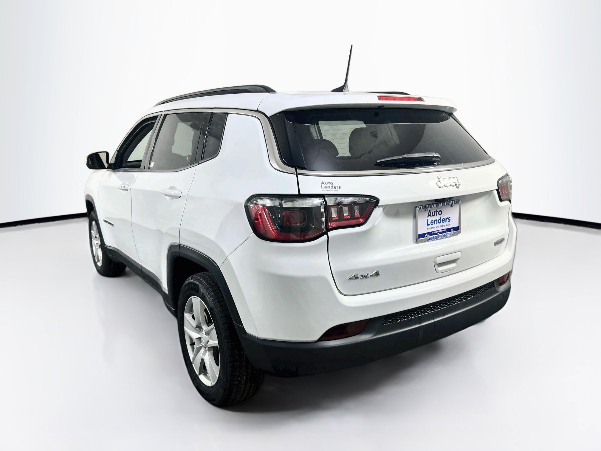 Used 2022 Jeep Compass Latitude w/ Convenience Group AWD/4WD image 7