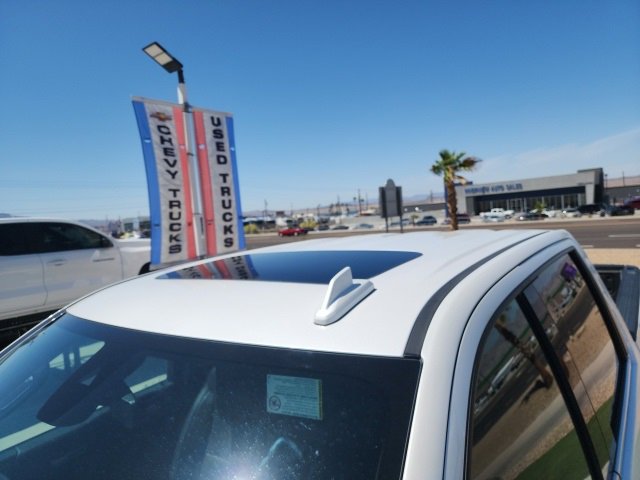 Used 2023 Chevrolet Silverado 3500 High Country w/ Safety Package II image 16