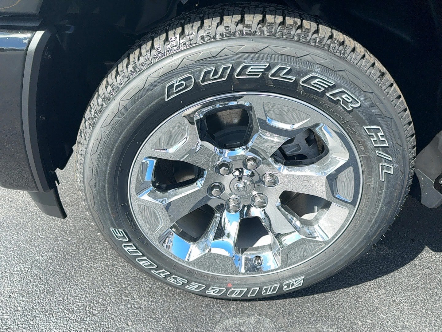 New 2025 RAM 1500 Big Horn AWD/4WD image 2